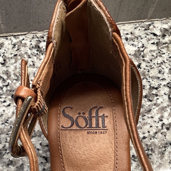 Sofft Tan Leather Sandals Size 7.5 - Picture 3 of 8